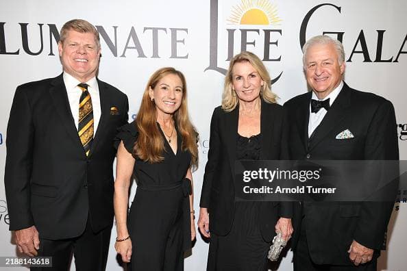 Bret & Joanne Hadley with Cynthia & John Bartlett at the 2024 Illuminate Life Gala